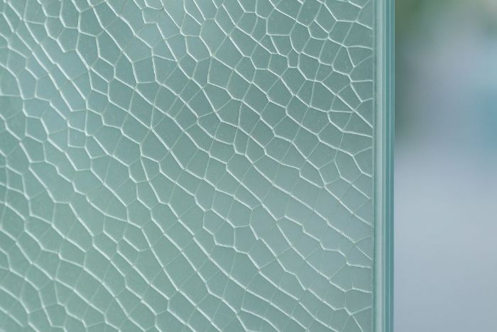 什麼是膠合玻璃？優點、缺點與安全性能一次看懂